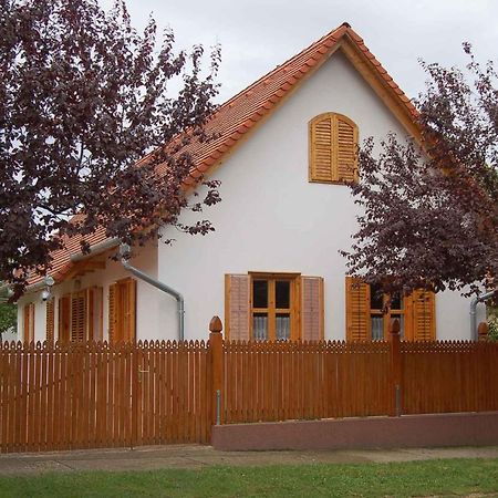 Apartment Balatonbereny 8 Eksteriør bilde
