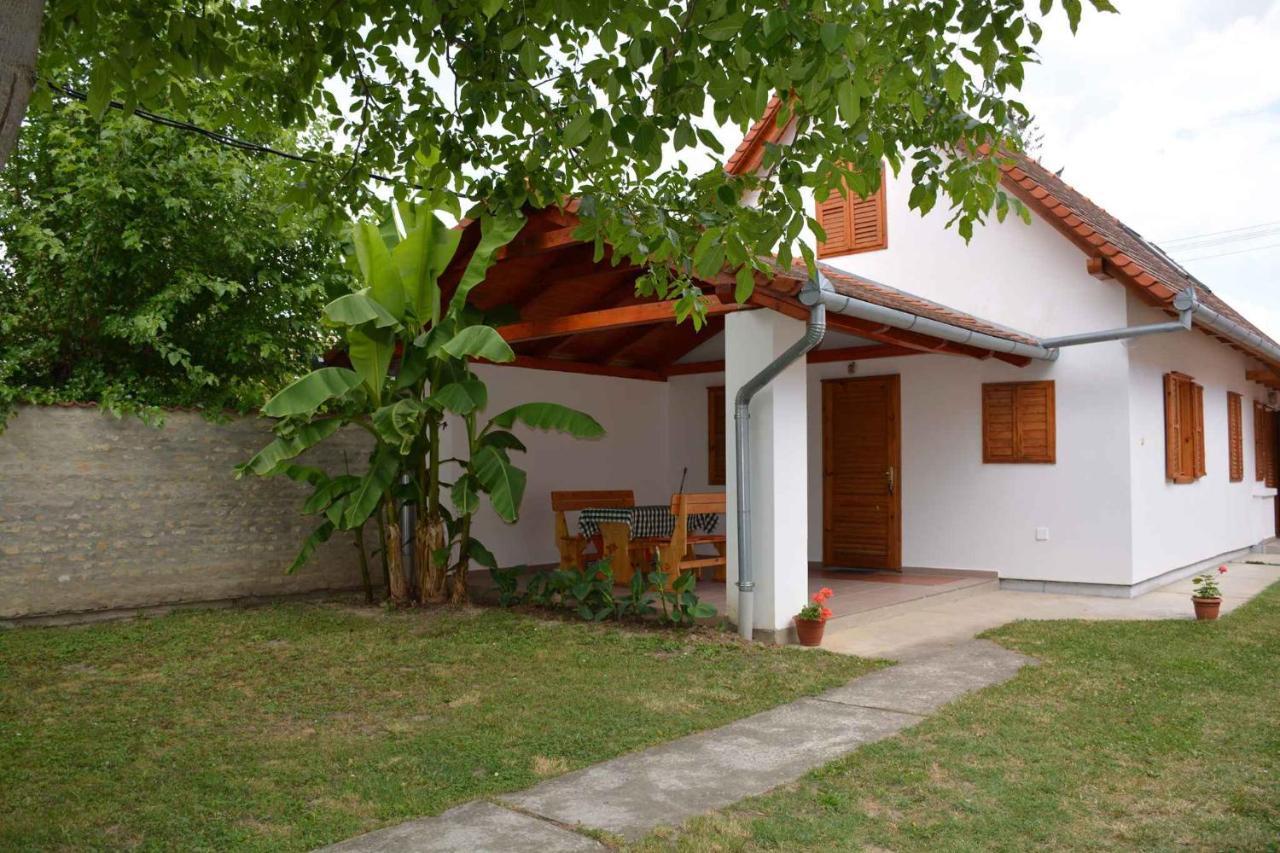 Apartment Balatonbereny 8 Eksteriør bilde