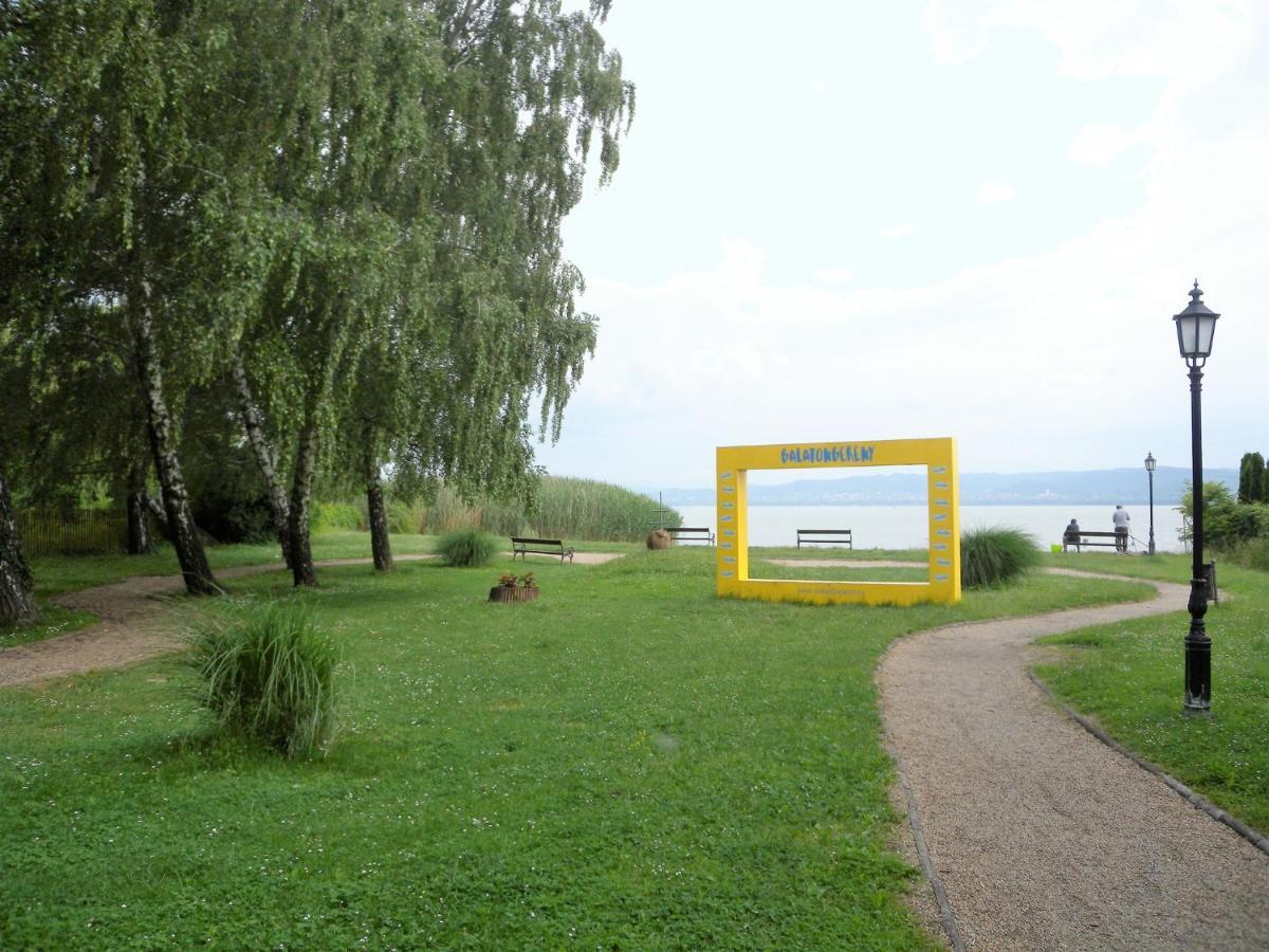 Apartment Balatonbereny 8 Eksteriør bilde
